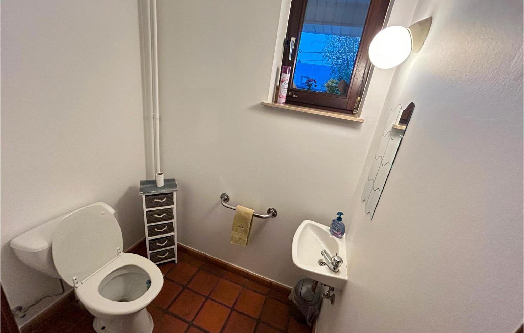 Stunning Apartment In Bastogne With Wifi Kültér fotó